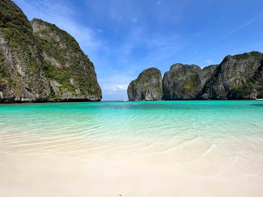 Krabi: Awaken to Paradise Phi Phi Island Dawn Cruise - Pickup details can make or break the morning