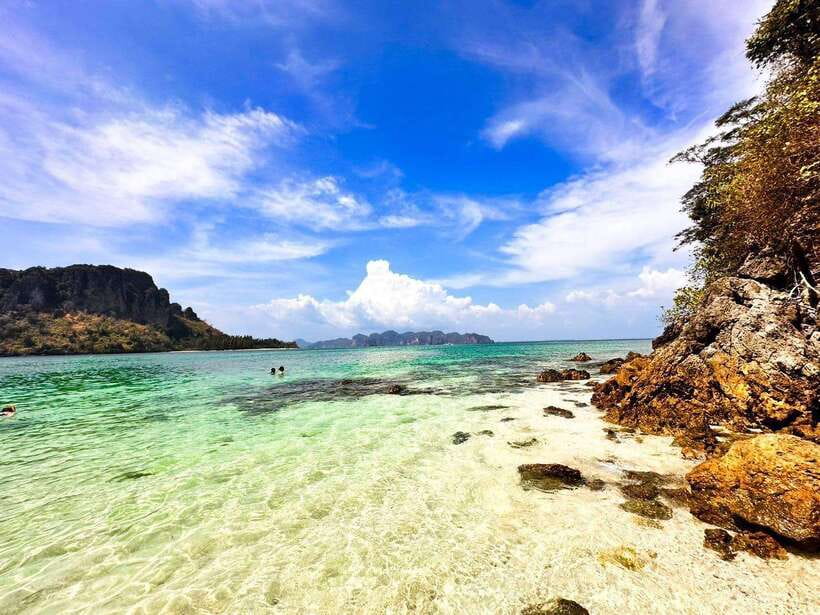 Krabi:Day Trip 4 Islands by Premium Longtail Boat with Lunch - Food, equipment, and what to pack