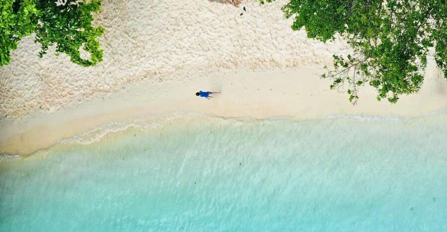 Krabi Hong Island Day Trip by Speed boat or Longtail Boat - Why Hong Island feels different from a standard beach trip