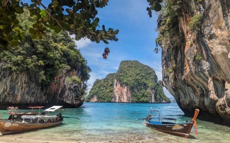 Krabi Hong Island Day Trip by Speed boat or Longtail Boat - What the $36 price really gives you