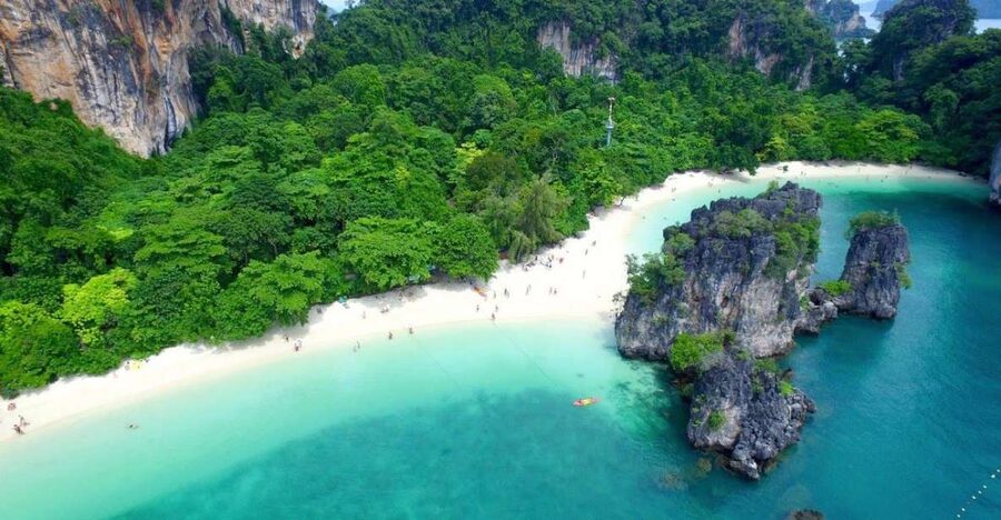 Krabi: Hong Islands Day Tour by Longtail Boat - The guide can shape the day