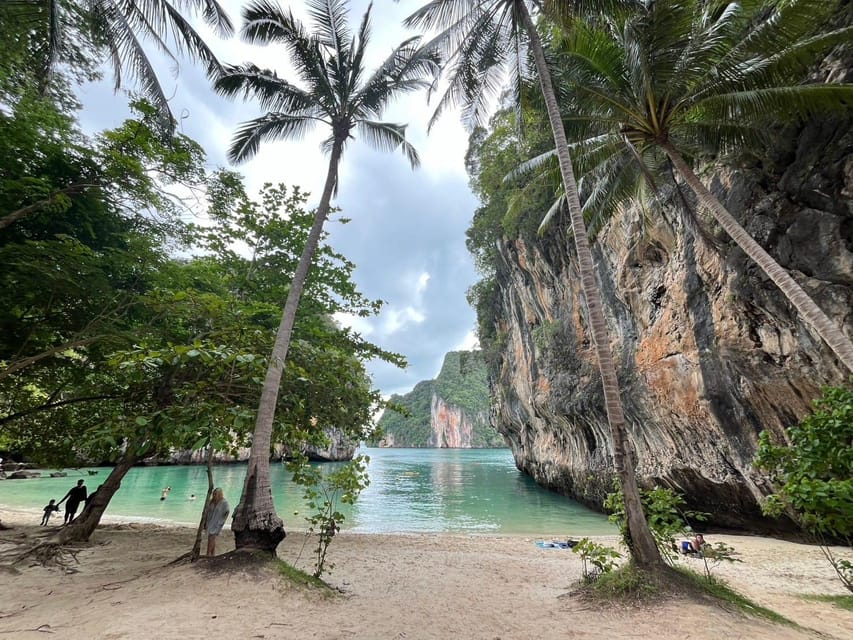 Krabi: Hong Islands - Join tour by Longtail boat - Lao Lading, the quiet beach stop