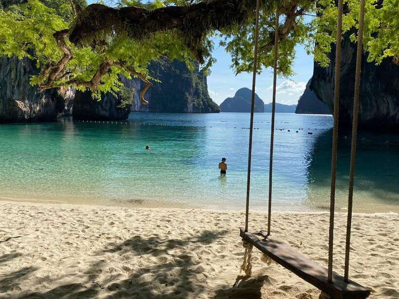 Krabi: Hong Islands Private Boat Trip & Snorkeling - Pakbia and the sandbars revealed by low tide