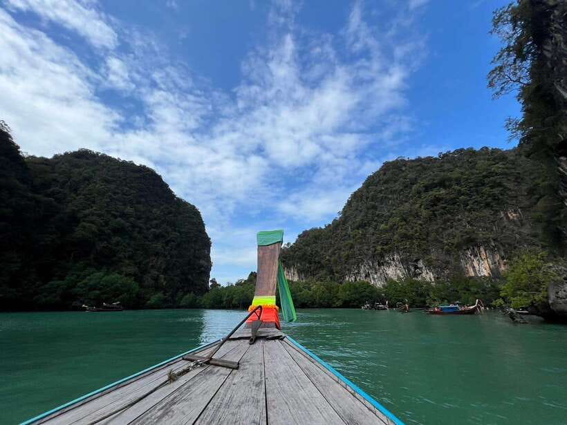 Krabi: Hong Islands Private Boat Trip & Snorkeling - Snorkeling near Hong Island’s giant red rock