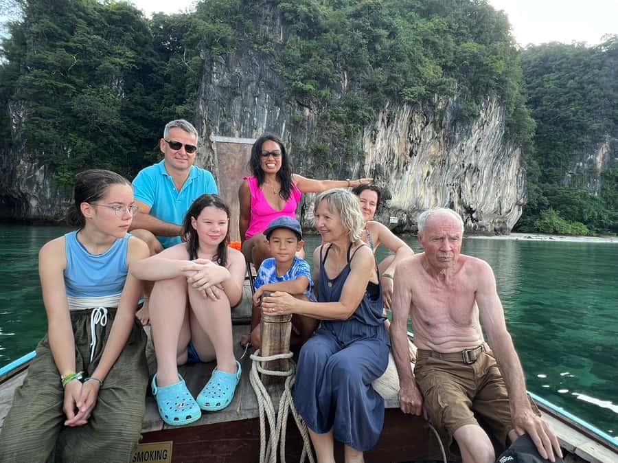 Krabi: Hong Islands Private Longtail Boat Tour - Key points at a glance