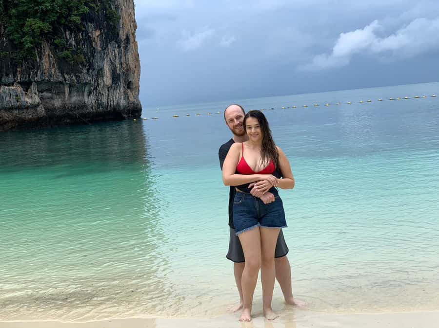 Krabi: Hong Islands Private Longtail Boat Tour - Snorkeling, swimming, and supplies