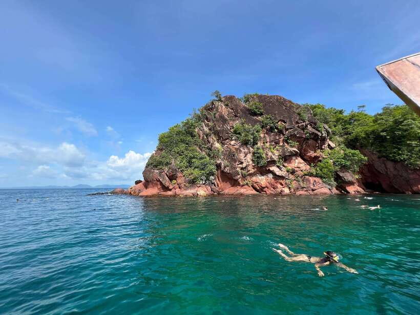 Krabi: Hong & Paradise Island Odyssey by Speedboat - Why Hong Island deserves the main part of your day