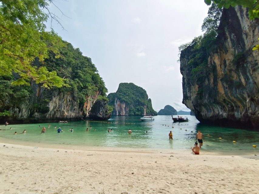Krabi Hong Sunrise Island Private Luxury Vintage Boat - Key points to know before booking