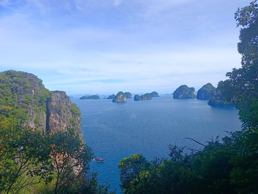 Krabi Hong Sunrise Island Private Luxury Vintage Boat - Snorkeling at Pak Bia