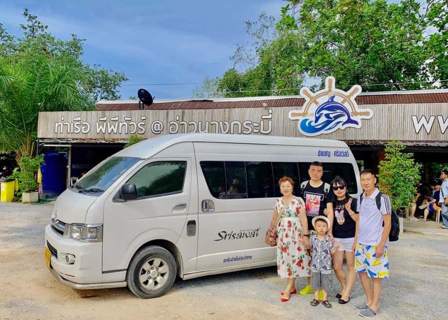 Krabi: Luxury Sunset Cruise to 4 Islands by Power Catamaran - Thai snacks, desserts, and the sunset view