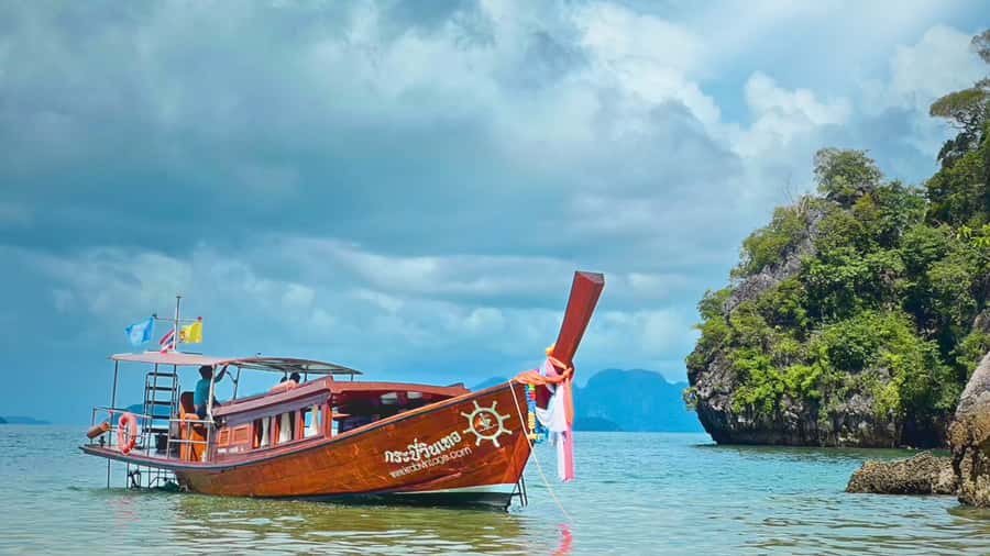Krabi: Luxury Sunset Cruise to Hong Island Private Tour - Pak Bia: the beach BBQ and sunset hour