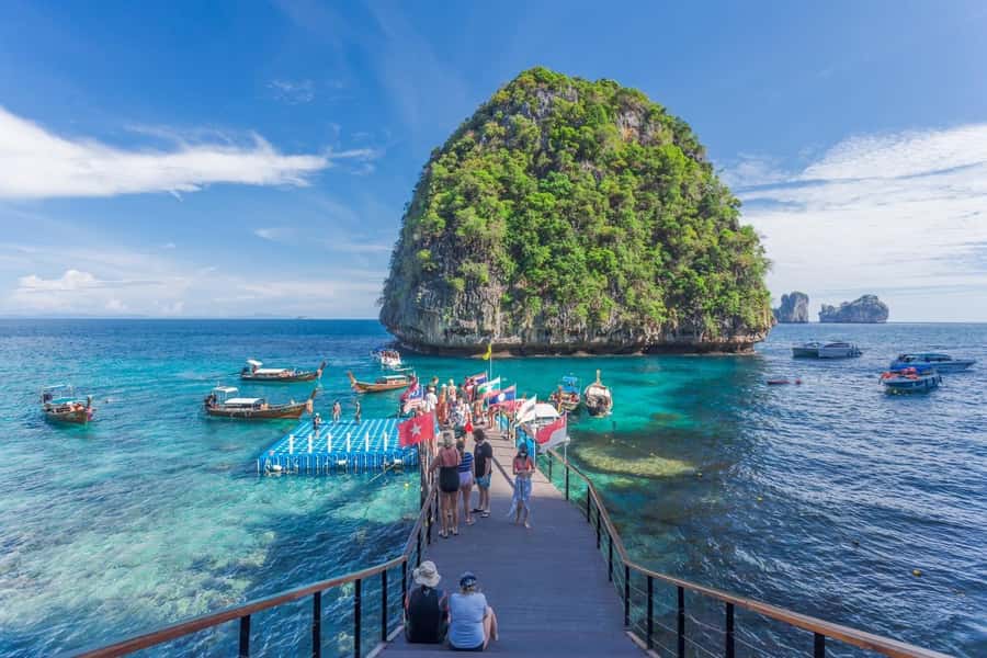 Krabi: Phi Phi & 4 Islands Sunset Tour by Speedboat - Bamboo Island gives you an easy first beach stop