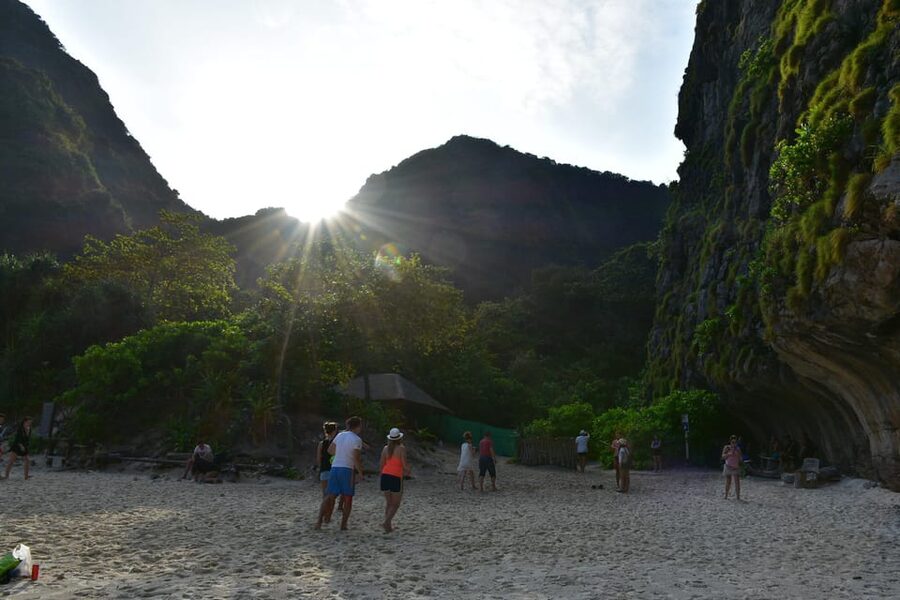 Krabi: Phi Phi Islands & Maya Bay Speedboat Tour with Lunch - Swimming beneath the cliffs at Pileh Lagoon