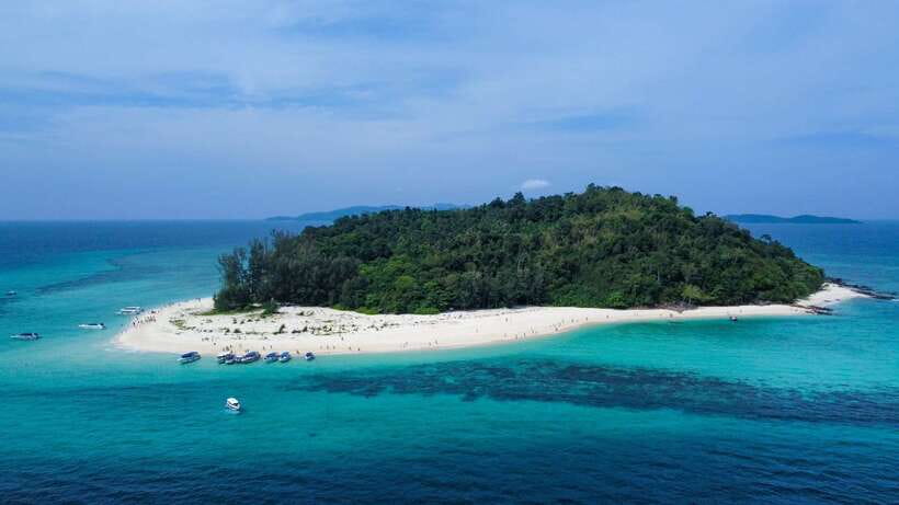 Krabi: Phi Phi Islands Speedboat Tour with Buffet Lunch - Pileh Lagoon and the cliffs of Phi Phi Leh