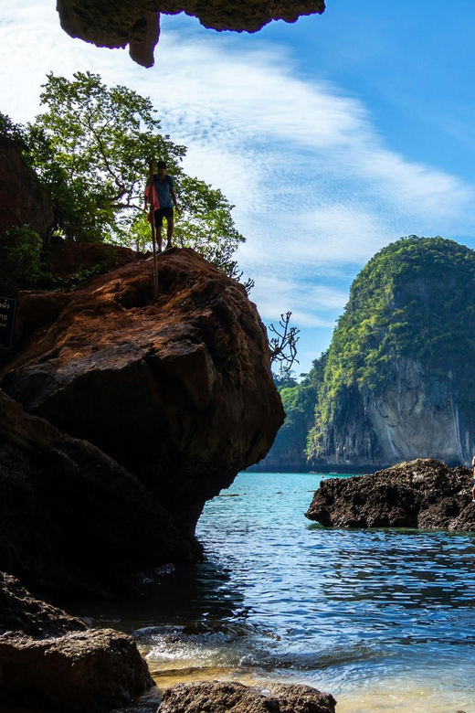 Krabi: Premium 4-Island Day Trip by Longtail Boat with Lunch - The four-island route in six useful hours