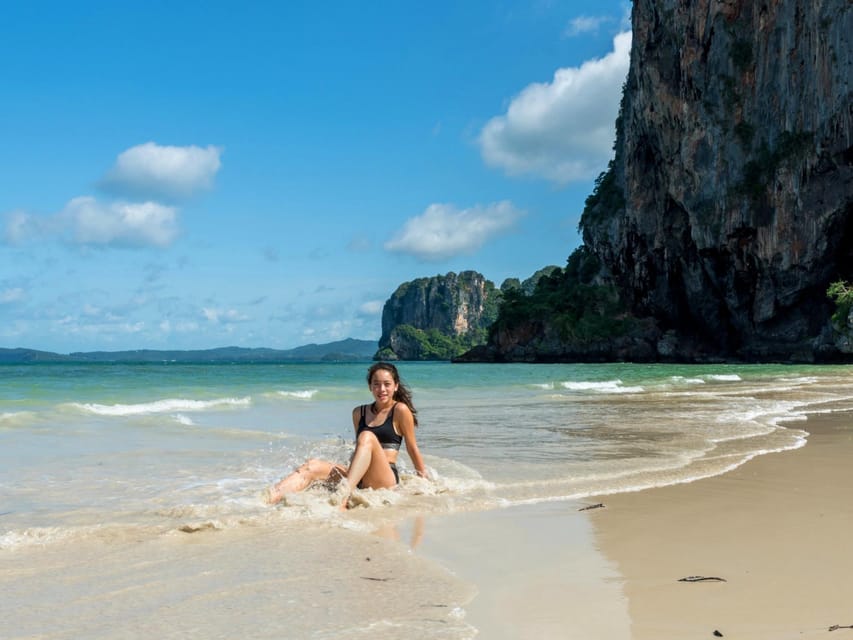 Krabi: Premium 4-Island Day Trip by Longtail Boat with Lunch - Koh Poda: beach lunch and time to slow down
