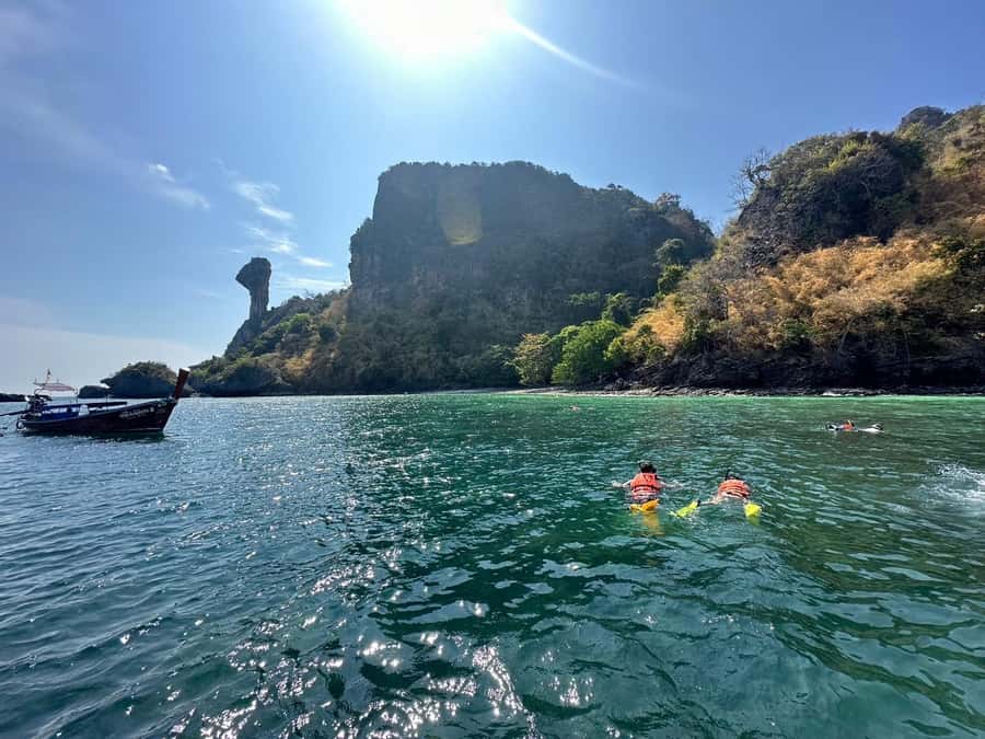 Krabi: Private Long Tail Boat to the 4 Islands - Who will enjoy this most