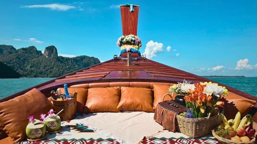 Krabi: Private Luxury Boat to Hong Islands Sunrise & Picnic - How the price compares with the experience