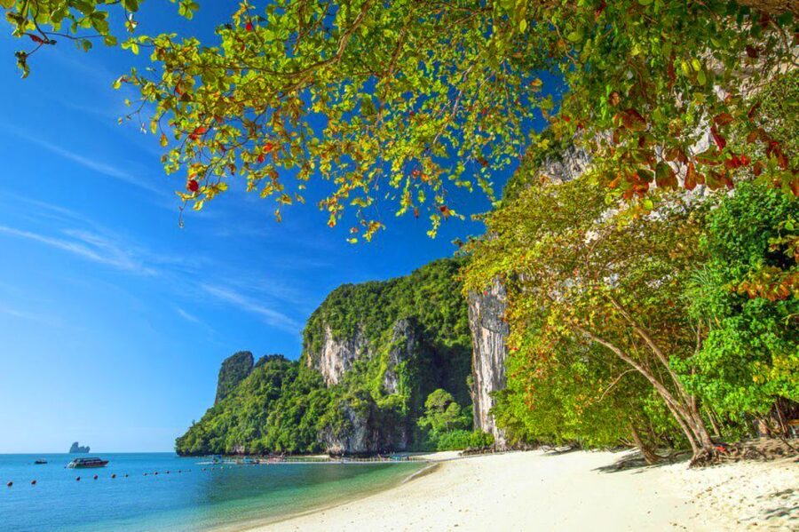 Krabi: Private Luxury Long-Tail Boat to Hong Island - What the $399 price really buys