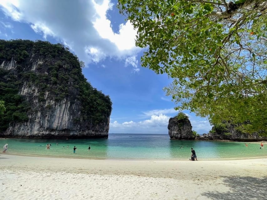 Krabi's Hong Island Speed Boat Blast with 360° Viewpoint - Pakbia Island: a gentle first stop