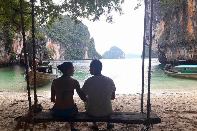 Krabi to James Bond and Hong Islands Offbeat Speedboat Tour - Koh Yao Noi, where the day slows down
