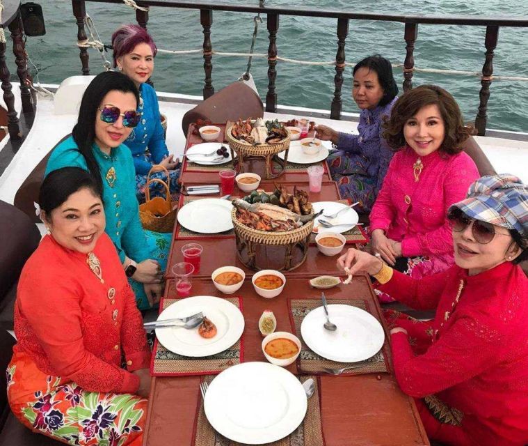 Krabi: Wonderful 4 Islands with Sunset Cruising Dinner - Thale Waek and Krabi’s famous sandbar setting