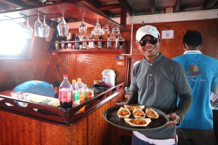 Krabi: Wonderful 4 Islands with Sunset Cruising Dinner - Luminescent plankton after dark