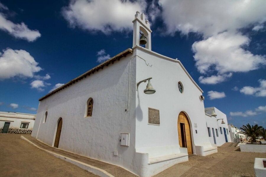 La Graciosa: Island Cruise with Lunch for Cruise Passengers - Pickup details matter for cruise passengers