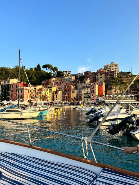 La Spezia: 3h Boat Tour Portovenere / Lerici / 3 Islands - Portovenere and Lord Byron’s Cave