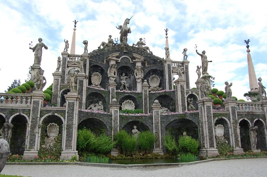Lake Maggiore: Borromean Islands Tickets with Boat Transfer - Isola dei Pescatori, the smallest choice