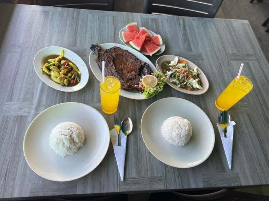 Langkawi: Boat Tour to Magic Island & Mangrove Cruise - Optional Malay lunch at a floating restaurant