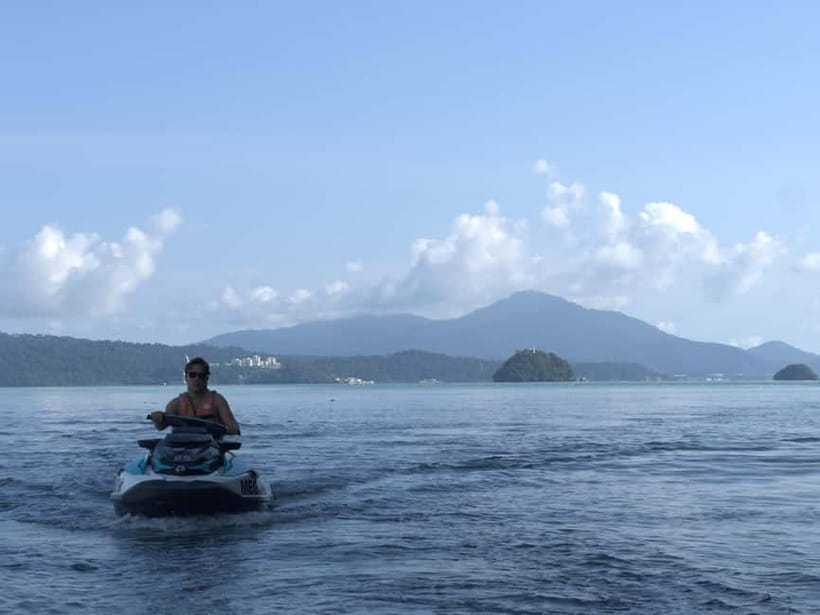 Langkawi: Fun Island Hopping by Jet Ski - Starting at Mega Water Sports Beach Hut