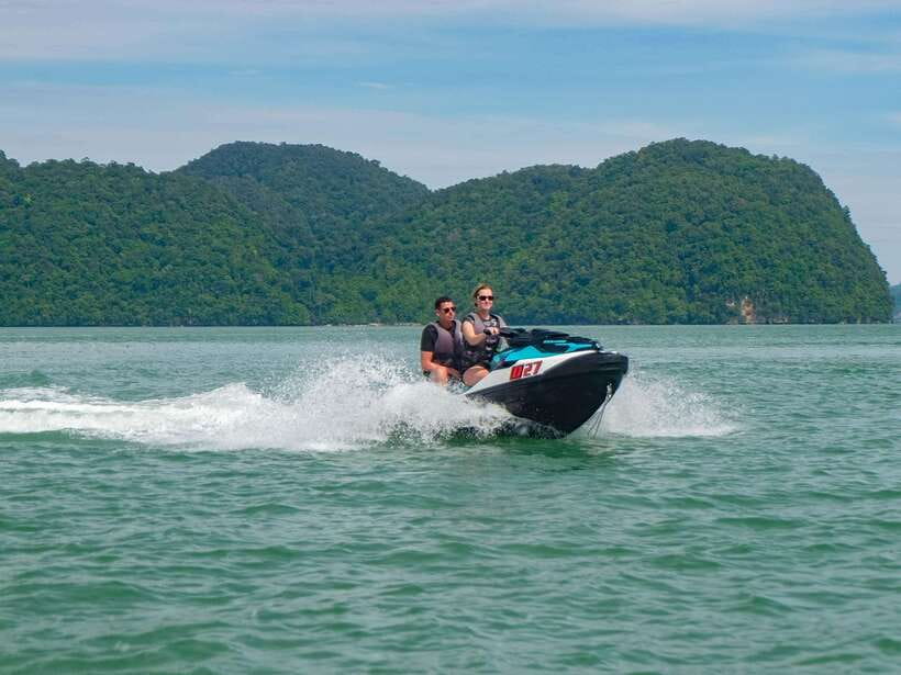 Langkawi: Jet Ski Tour Island Hopping Dayang Bunting - Riding from Langkawi toward Dayang Bunting