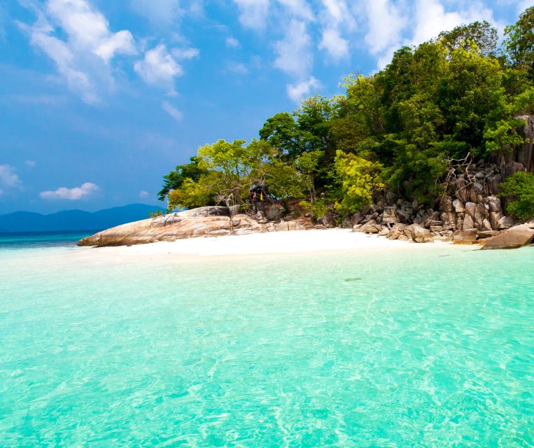 Lipe: Longtail Boat Snorkeling to Outer Islands Program B - Jabang Island and its seven-colored coral