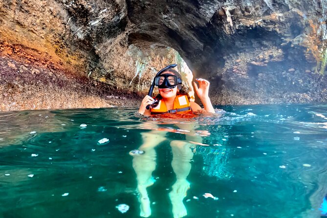 Los Arcos 5 islands Snorkeling Cliff Jumping and Hidden Beach - The key details at a glance