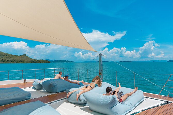 Luxury Boat to James Bond Islands with Lunch and Sunset Dinner - Hong Island and the sea caves