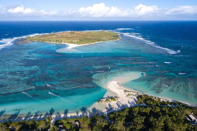 Luxury Catamaran Cruise: The Northern Islands - The open-water ride toward Gunners Coin