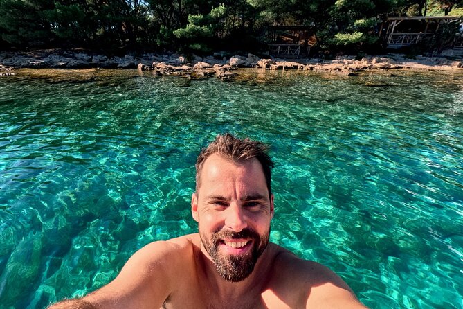 Makarska: 3-Island Speedboat Tour with Cave and Blue Lagoon - Who should book this speedboat tour?