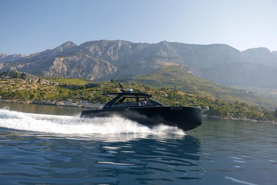 Makarska: 4 Island Luxory Speedboat Tour with Town Hvar - Key points to know before booking