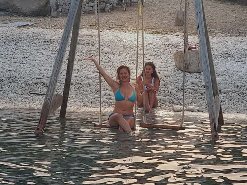 Makarska: Speedboat Sunset Tour to hidden bay on island Brač - The return ride and Makarska sunset