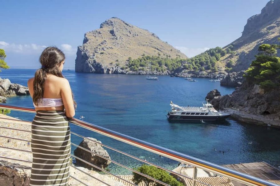 Mallorca Island Tour with Boat, Train, Tram and Bus - One day, four ways through Mallorca