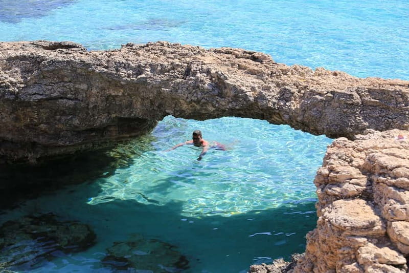 Malta: Gozo, Comino Island and Blue Lagoon Cruise - Blue Lagoon time: swimming from the boat or going ashore