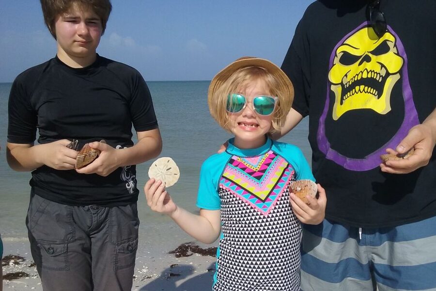 Marco Island: 10,000 Islands Shelling Boat Tour - The 45-minute beach stop