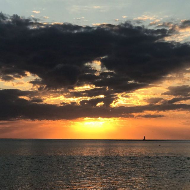 Marco Island: Sunset Boat Tour - Why this sunset cruise works so well