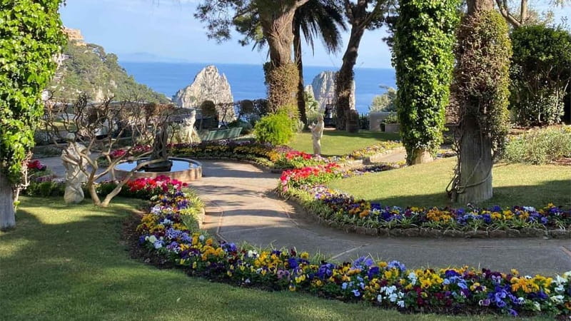 Marina Grande: Guided Capri Island Hop-On Hop-Off Bus Tour - Capri town: Piazzetta, shopping streets, and gardens
