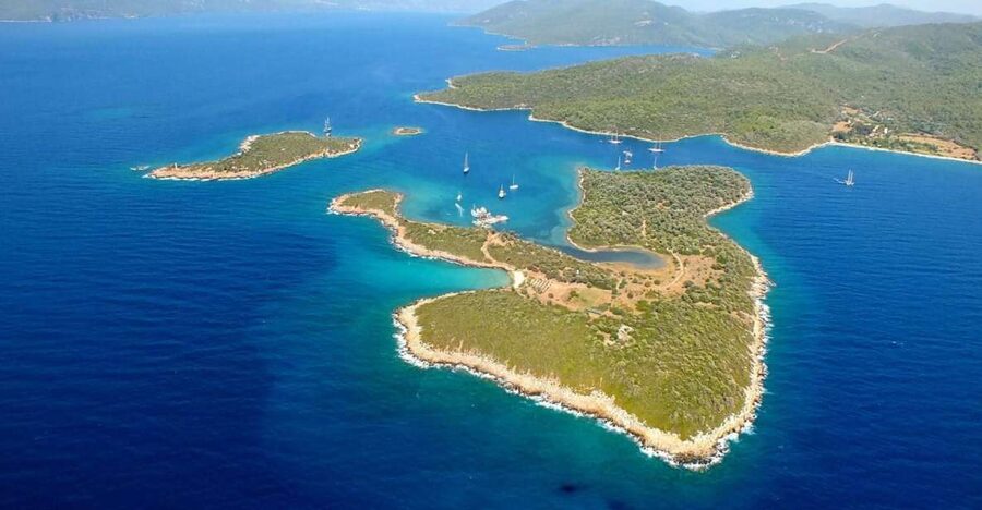 Marmaris: Cleopatra Island Boat Trip with Lunch and Transfer - The morning transfer from Marmaris