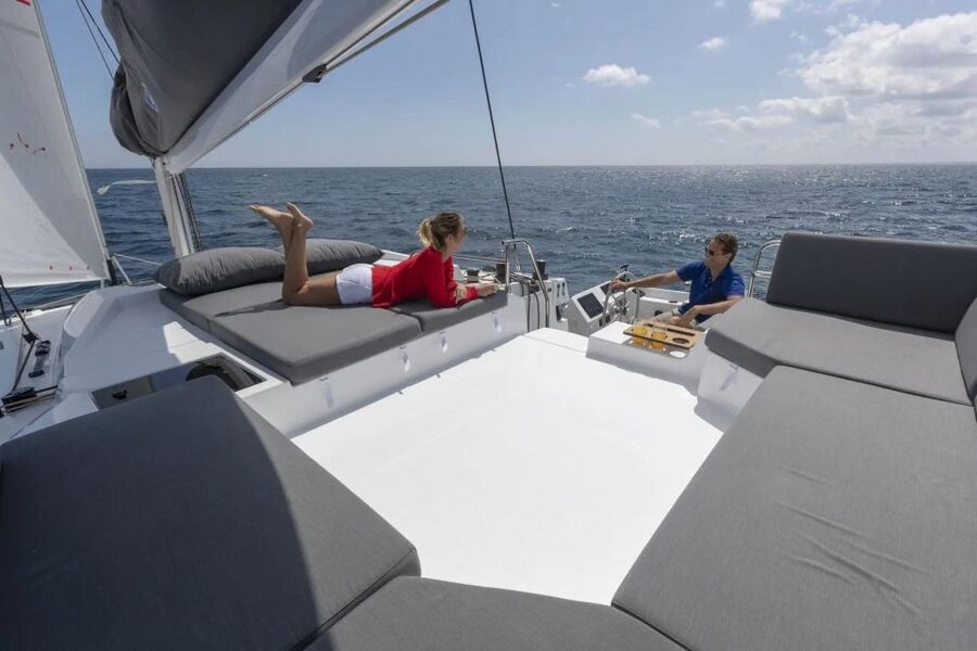 Marseille: Catamaran cruise to discover Frioul Islands - Starting from Corbière Port