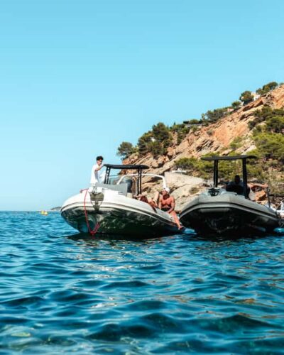Marseille: Frioul Islands Boat Tour with Swim Stop