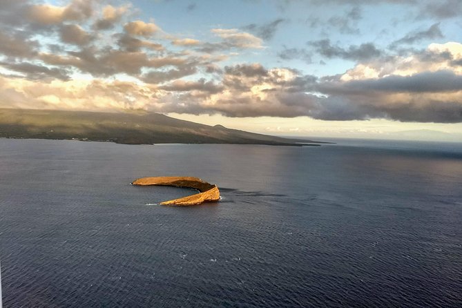 Maui -PRIVATE- Air Tour: 5 Islands: (2-5 people): SEE Even MORE! - Starting at Maui Plane Rides in Kahului