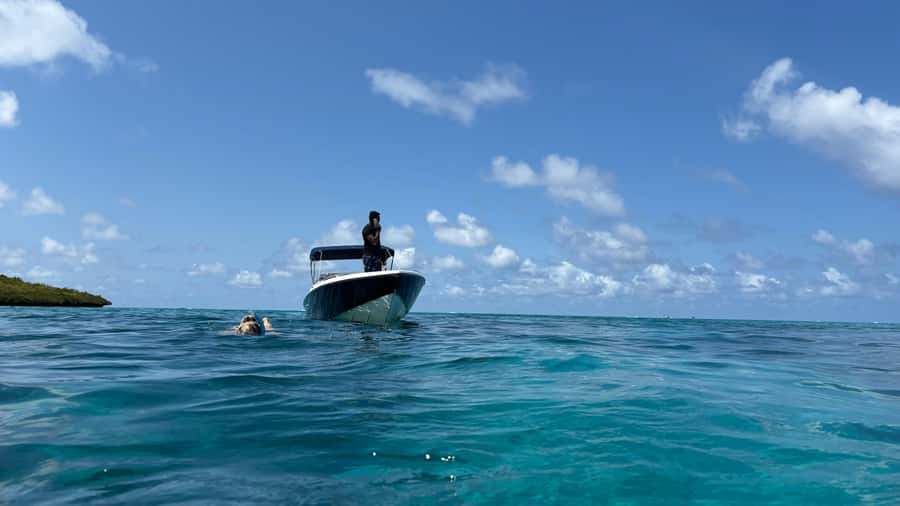 Mauritius 5 Islands Hopping Tours - PRIVATE BOAT - What the $471 private price really buys